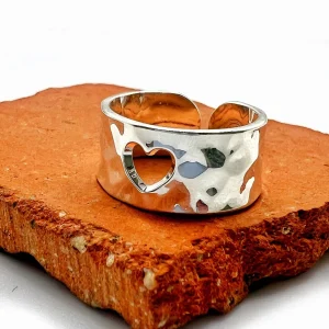 Musardise Bague Martelee Coeur< Bagues