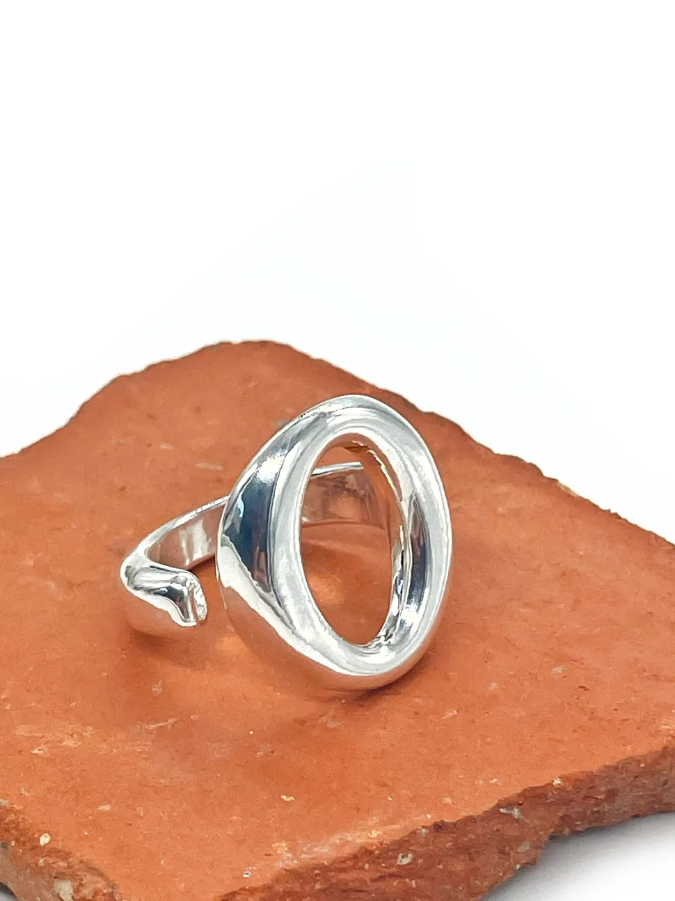 bague_olivia_1.webp Musardise Bague Olivia< Bagues