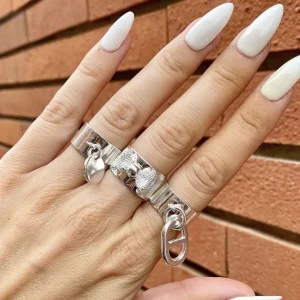 Musardise Bague Petite Medaille< Bagues