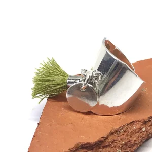 Musardise Bague Pompon Kaki< Bagues