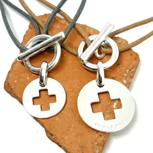 Musardise Collier Attache Cruz< Colliers