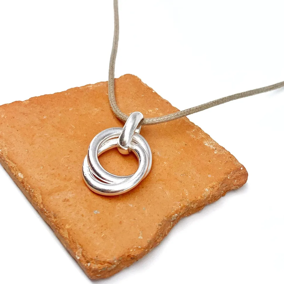 collier_chloe_1.webp Musardise Collier Chloe< Colliers