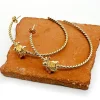 Musardise Creoles Beelie< Boucles D'Oreilles